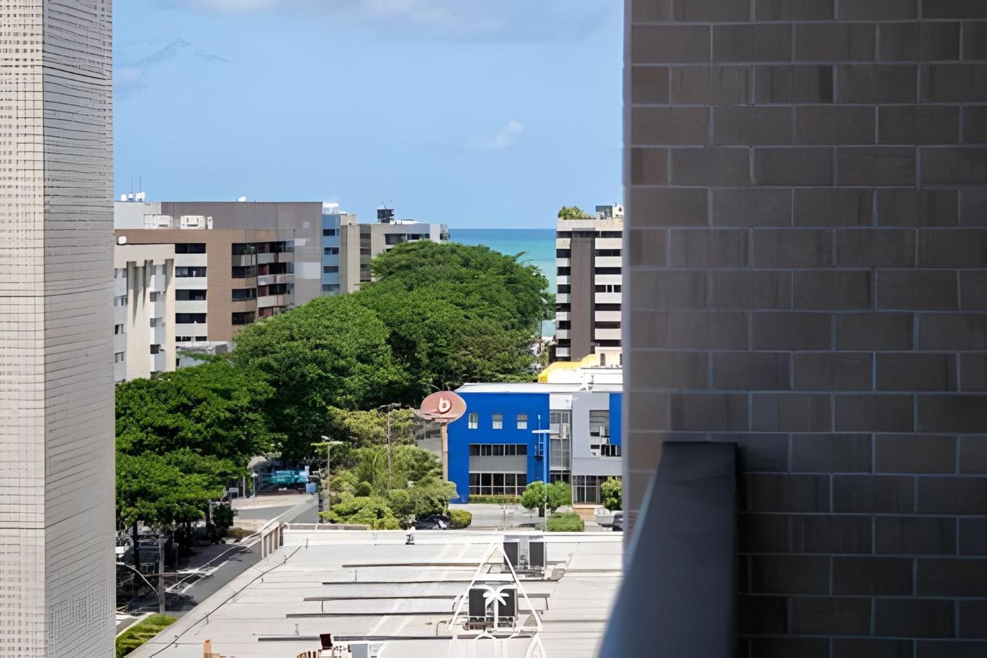Edificio Liv Seu Refugio Na Da Ponta Verde, Apartamento